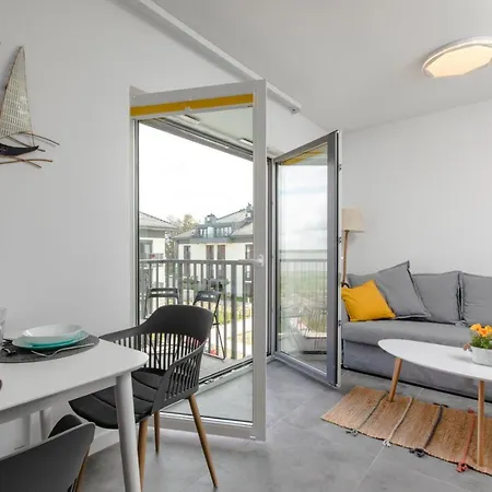 Apartament Marina Polwysep Dziwnow Exterior photo